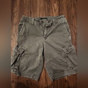 American Eagle Men's Olive Cargo Shorts